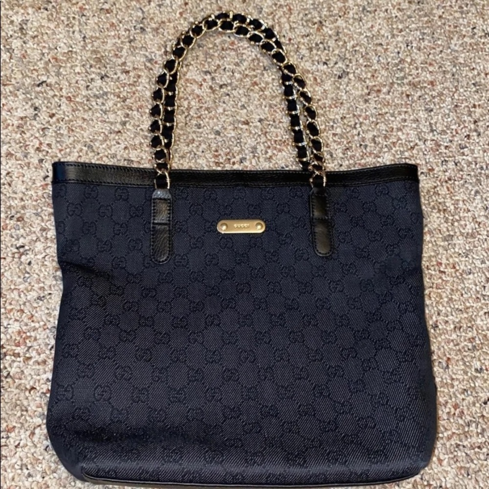 Gucci shoulder bag